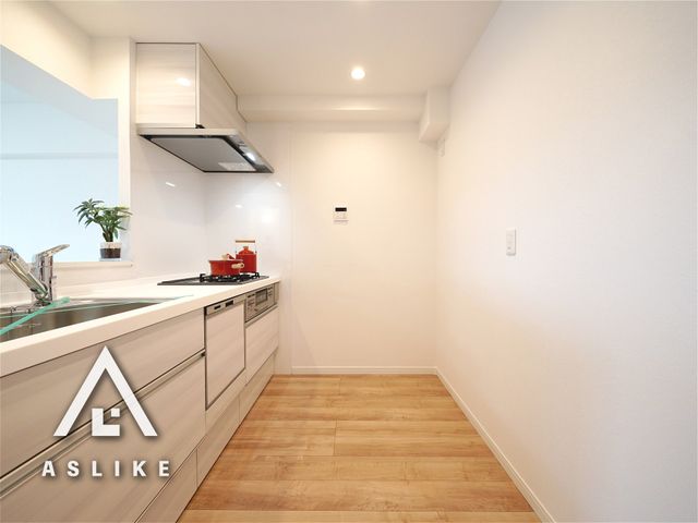 ��t�����ˎs�V����3���ڂ̒��Ã}���V�����̃L�b�`��