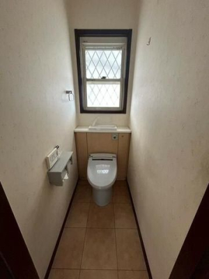 ��t�����s�z�{ �̒��È�ˌ��Ẵg�C��