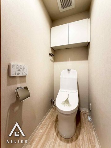 ��t�����s�L�Z4���ڂ̒��Ã}���V�����̃g�C��
