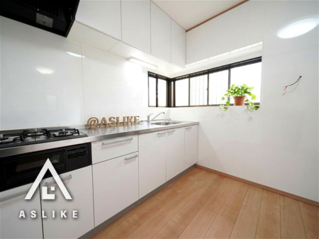 ��t�����s�쑝��8���ڂ̒��È�ˌ��ẴL�b�`��