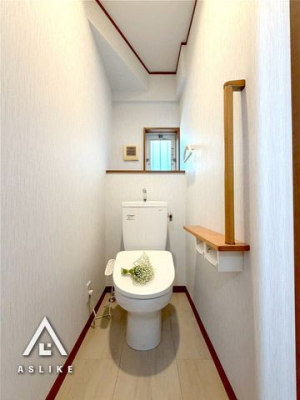 ��t�����s�V�x��2���ڂ̒��È�ˌ��Ẵg�C��